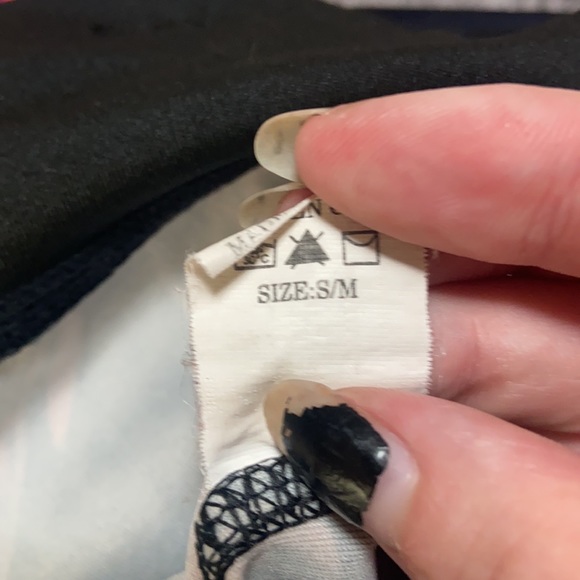 Black and Pink Marble Swirl Mesh Legging - Picture 5 of 5